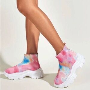LEMONADE Tie Dye High Top Slip On Sock Sneakers 7